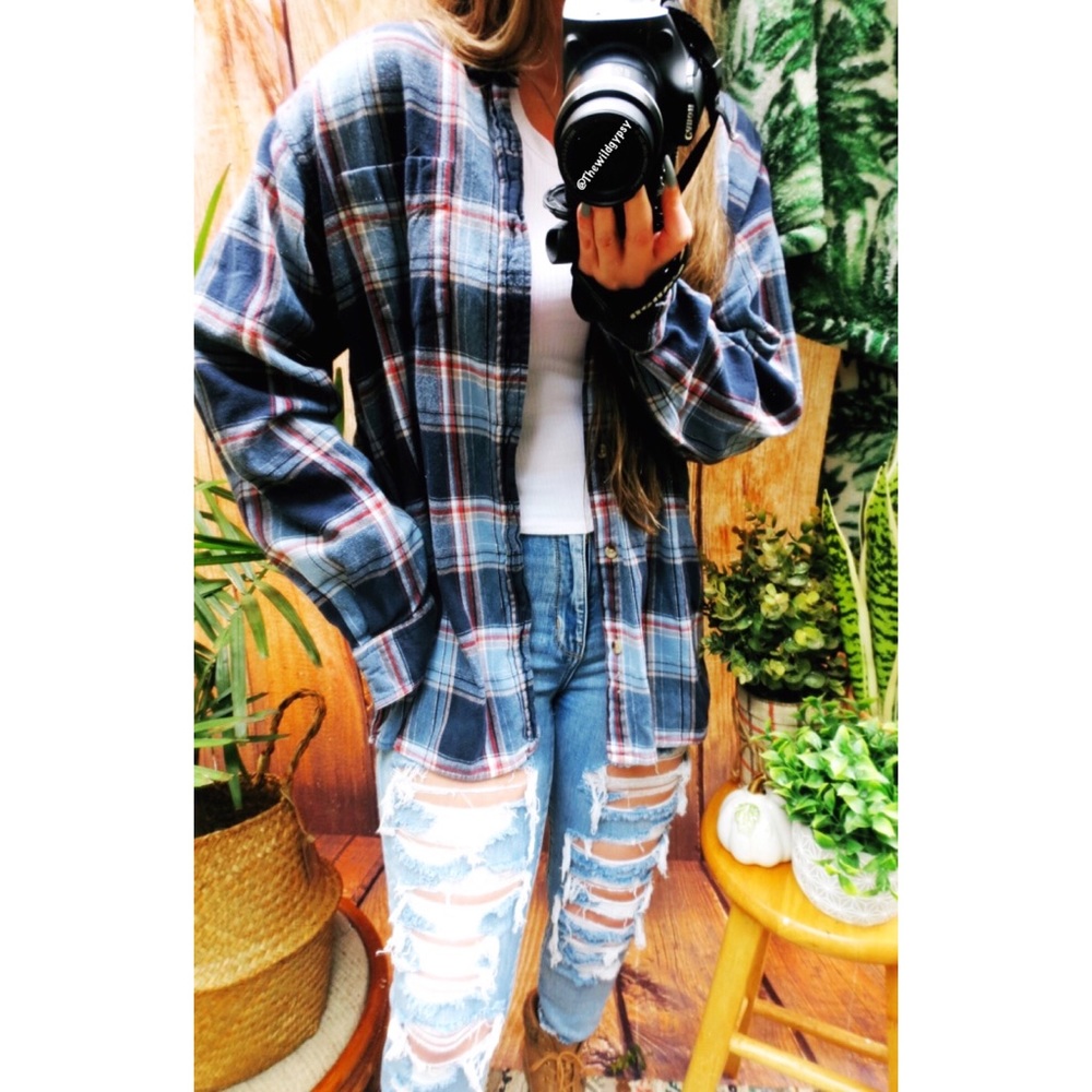 Slouchy boyfriend flannel 🍃 - Picture 2 of 6